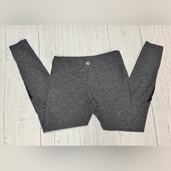 Scorpio Sol Yoga Ankle Leggings, Black Mesh Cut Out Size Small - Picture 2 of 3